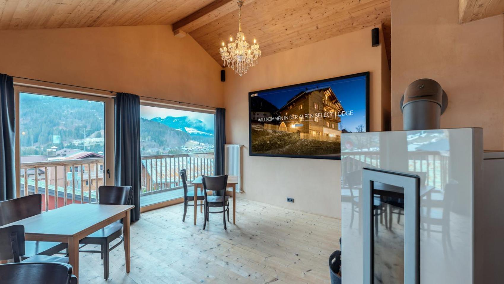 ריצלרן Alpen Select Lodge Kleinwalsertal מראה חיצוני תמונה