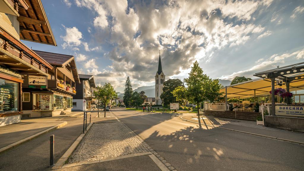 ריצלרן Alpen Select Lodge Kleinwalsertal מראה חיצוני תמונה
