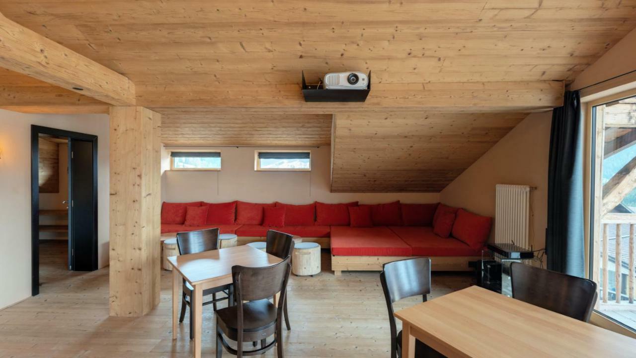 ריצלרן Alpen Select Lodge Kleinwalsertal מראה חיצוני תמונה